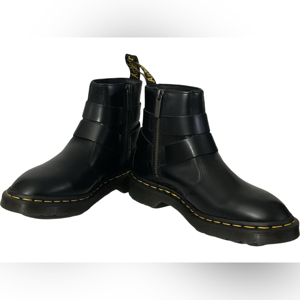 BRAND NEW! Dr. Martens Leather Chelsea Buckle Boot Size 4UK Size 5M US